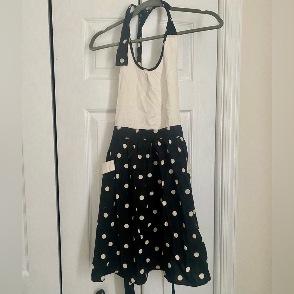 black and white polka dot apron